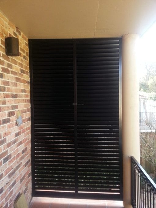Privacy Screen Louvers  with fixed welded Louvers in a fixed frame - Image 5