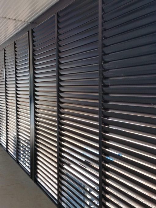 Privacy Screen Louvers  with fixed welded Louvers in a fixed frame - Image 5