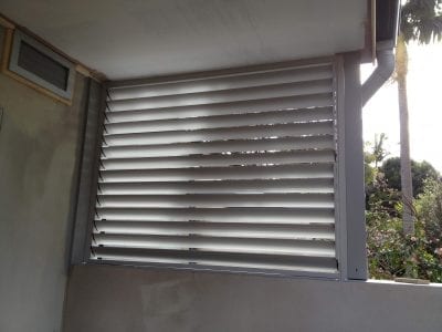 Adjustable  Privacy Screen Louvers in a fixed frame
