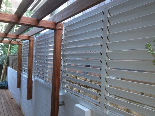 Adjustable  Privacy Screen Louvers in a fixed frame - Image 2