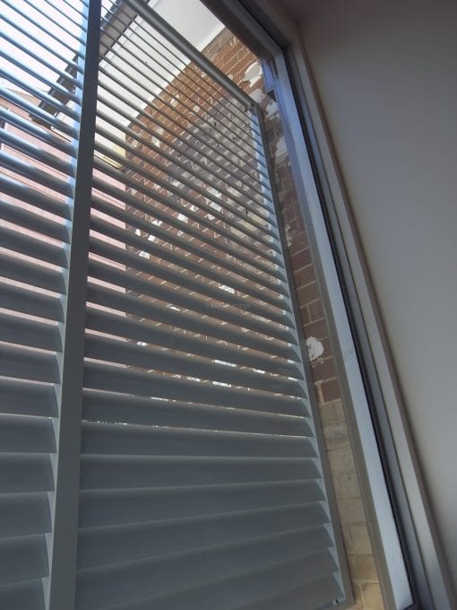Privacy Screen Louvers  with Standoff Legs - Image 8