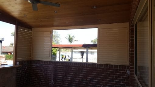 Adjustable  Privacy Screen Louvers with Sliding Panel - Image 6