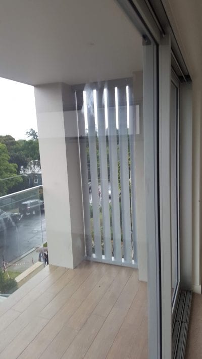 Privacy Screen louver with 160 fixed vertical blades
