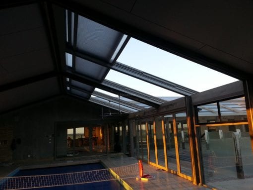 Retracta Roof The Sliding Roof System 4Bay 4Panel above a Pool - Image 10