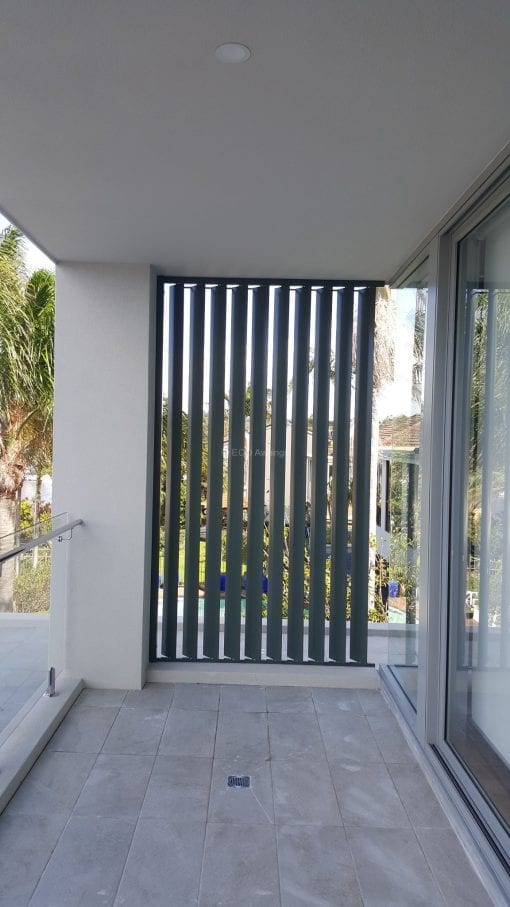 Privacy Screen  with Adjustable 160mm Vertical Louvers Blades  in a fixed frame - Image 6
