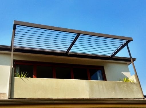 Louvre Patio cover with Adjustable 160mm  Louvers Blades  in a fixed frame - Image 3