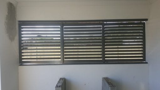 Privacy Screen Louvers with Sliding Adjustable 85mm Blades