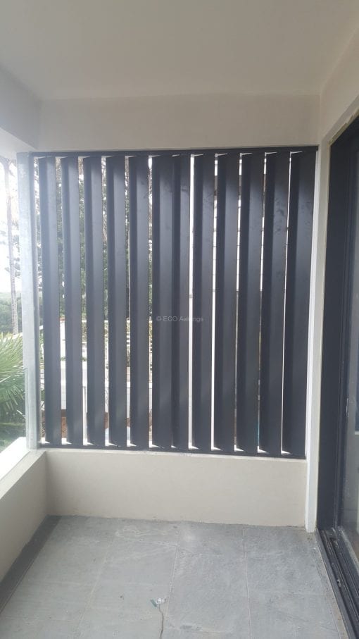 Privacy Screen  with Adjustable 160mm Vertical Louvers Blades  in a fixed frame - Image 6