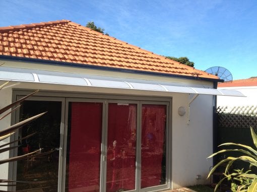 Canter Lever Twin Wall Polycarb Awnings with a bull nose - Image 4