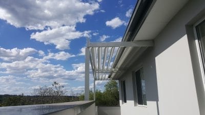 Louvre Roof Patio cover with Adjustable 160mm blades in a fixed frame