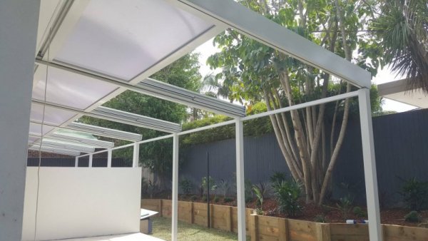 Retractable Polycarb awning _Retracta Roof 10 Retractable Polycarb awning