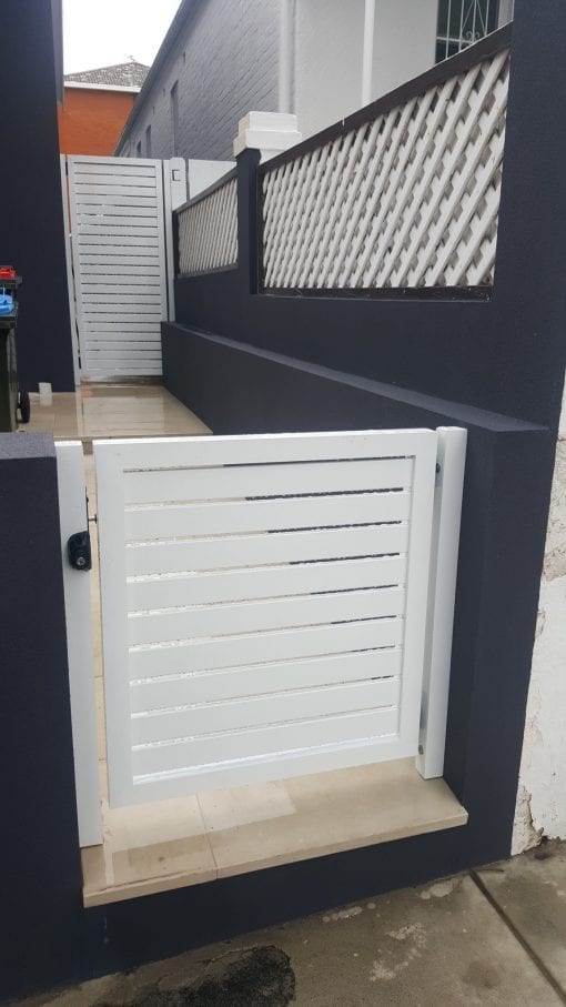 Front entrance gate with 65mm slats in a 50x50 box frame