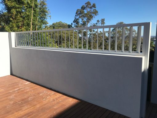Privacy screen with 160mm adjustable louvers - Image 2