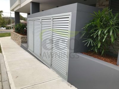 Louver door enclosure  for fire hydrant room